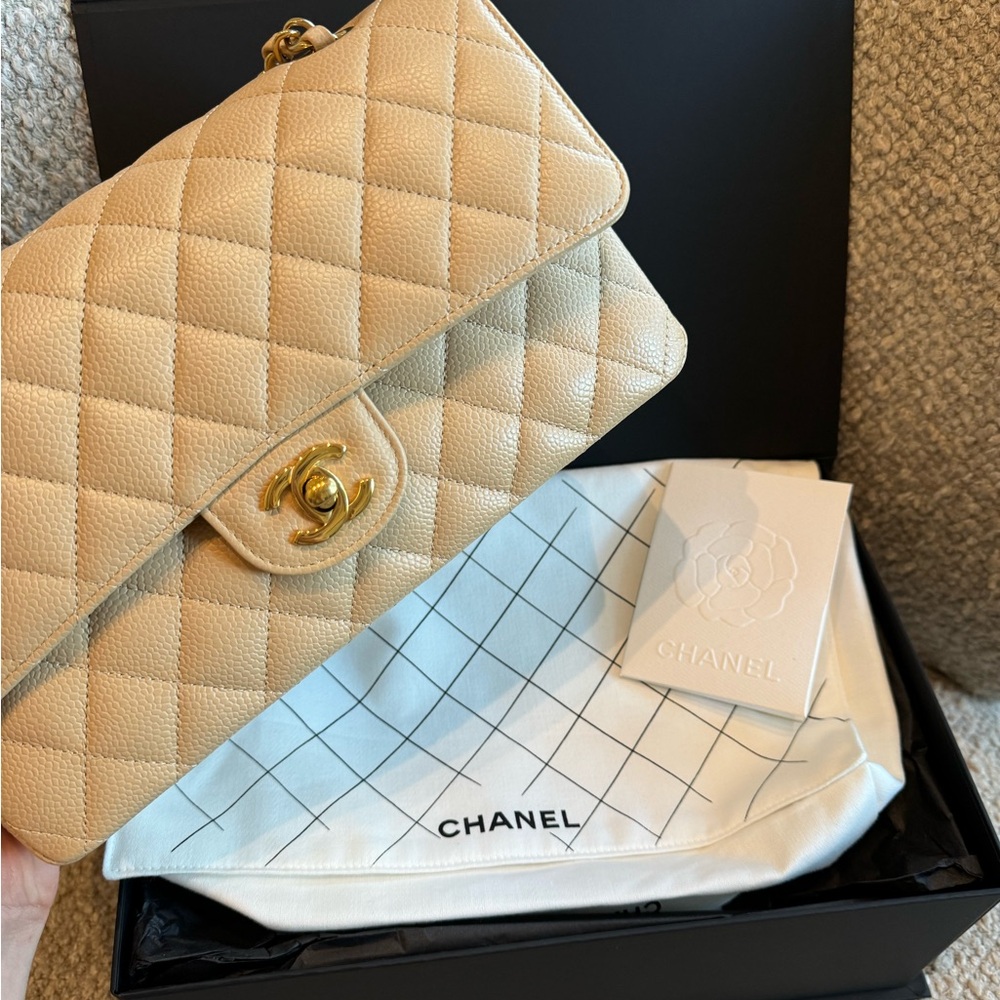 Like New - Chanel Medium Classic Flap - Caviar Leather - Beige - Gold Hardware